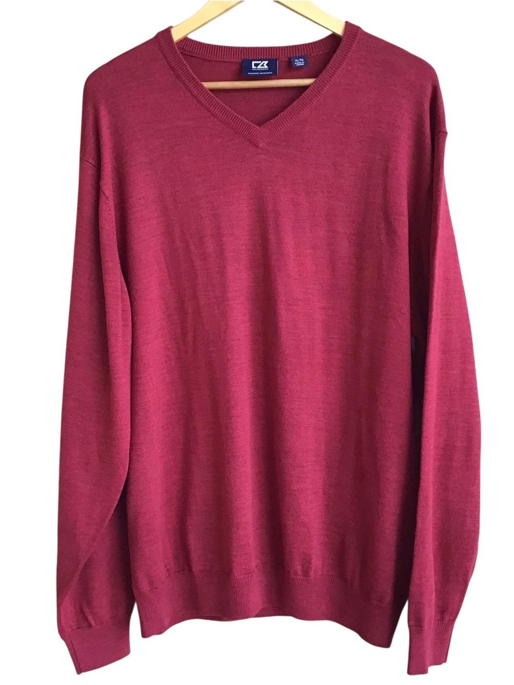 Cutter & Buck V Neck Merino Wool Blend Pullover Sweater